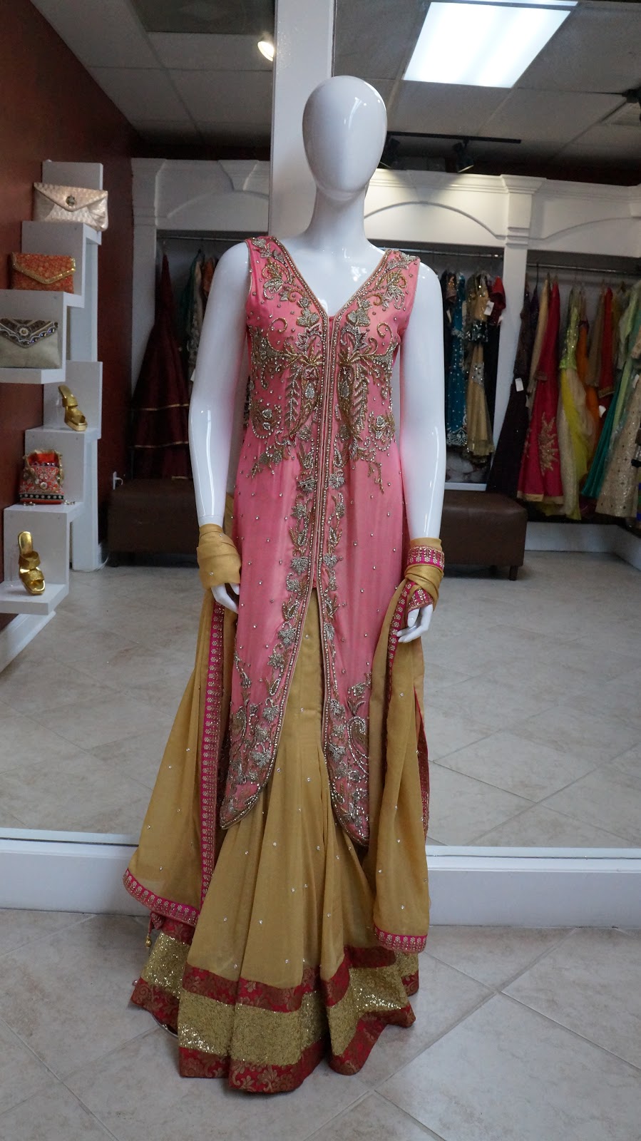 Mumtaz Fashions | 763 Dekalb Industrial Way, Decatur, GA 30033, USA | Phone: (404) 294-1022