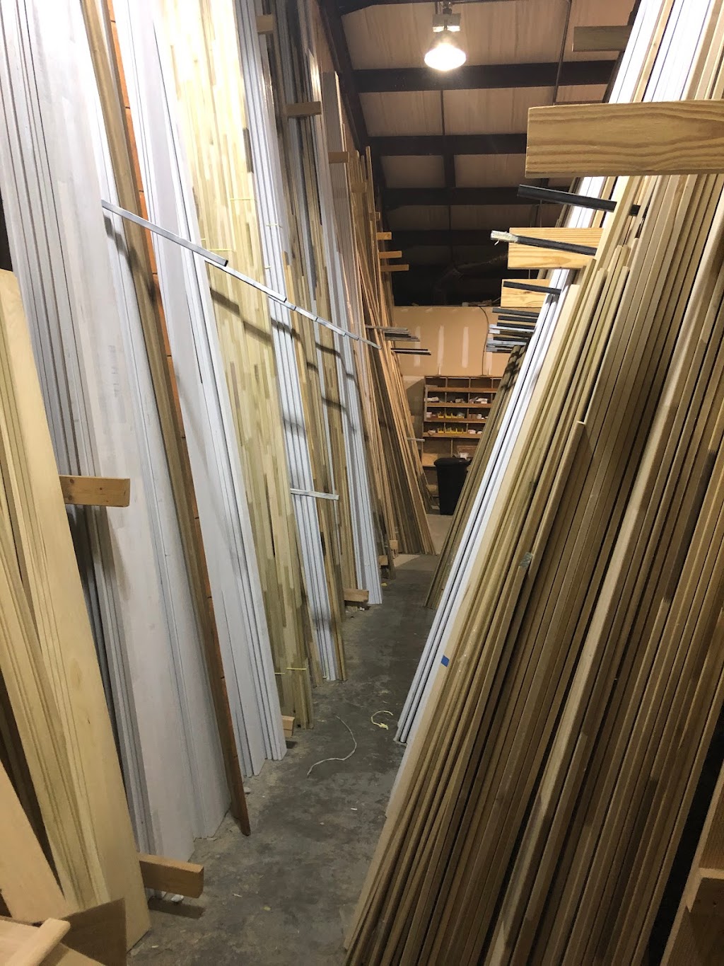 Wholesale Hardwood Interiors | 246 Rockland Rd #100, Hendersonville, TN 37075 | Phone: (615) 265-8605