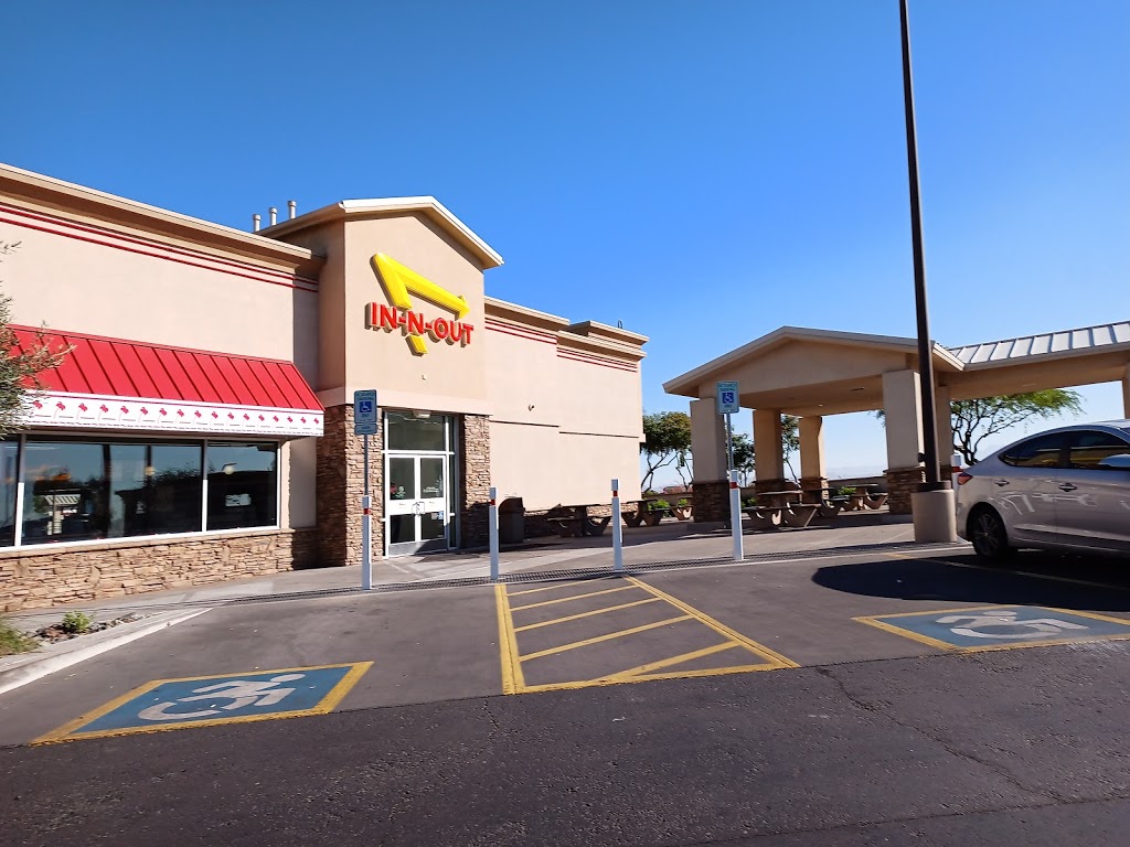 In-N-Out Burger | 20545 E Rittenhouse Rd, Queen Creek, AZ 85242, USA | Phone: (800) 786-1000