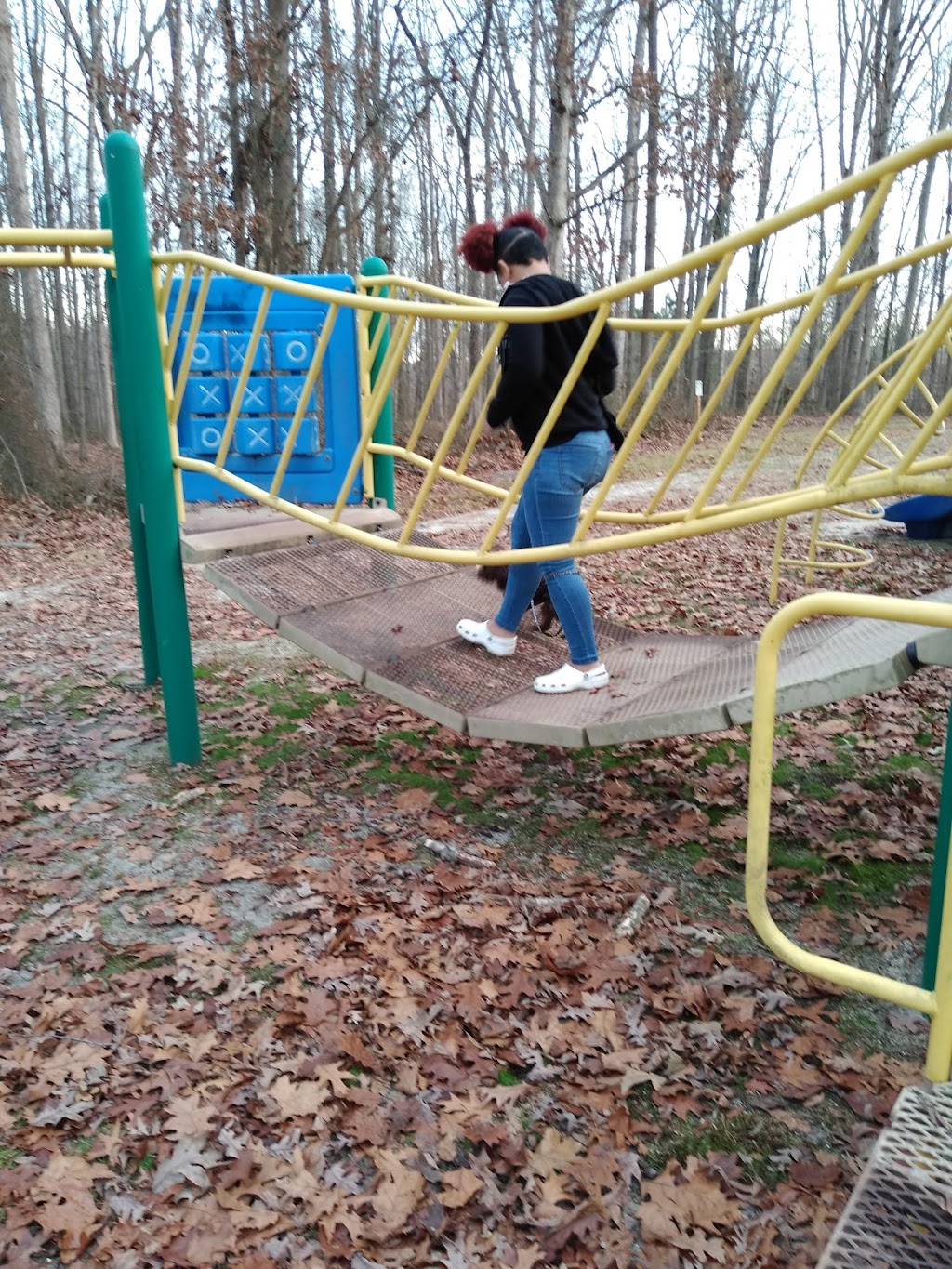 King’s Court Playground | 1900 Waverly St, Hopewell, VA 23860, USA | Phone: (804) 541-2353