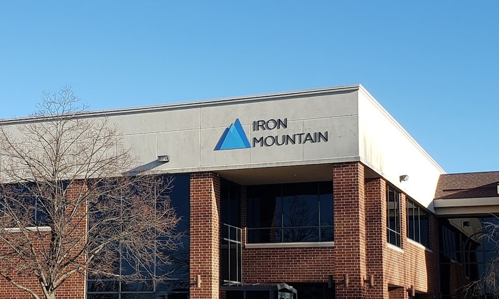 Iron Mountain | 1699 Hobbs Rd, Auburndale, FL 33823, USA | Phone: (800) 899-4766