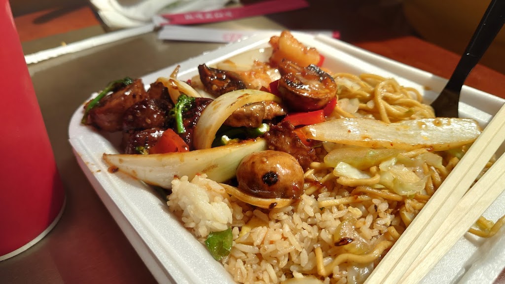 Panda Express | 48400 Seminole Dr, Cabazon, CA 92230, USA | Phone: (951) 922-3318