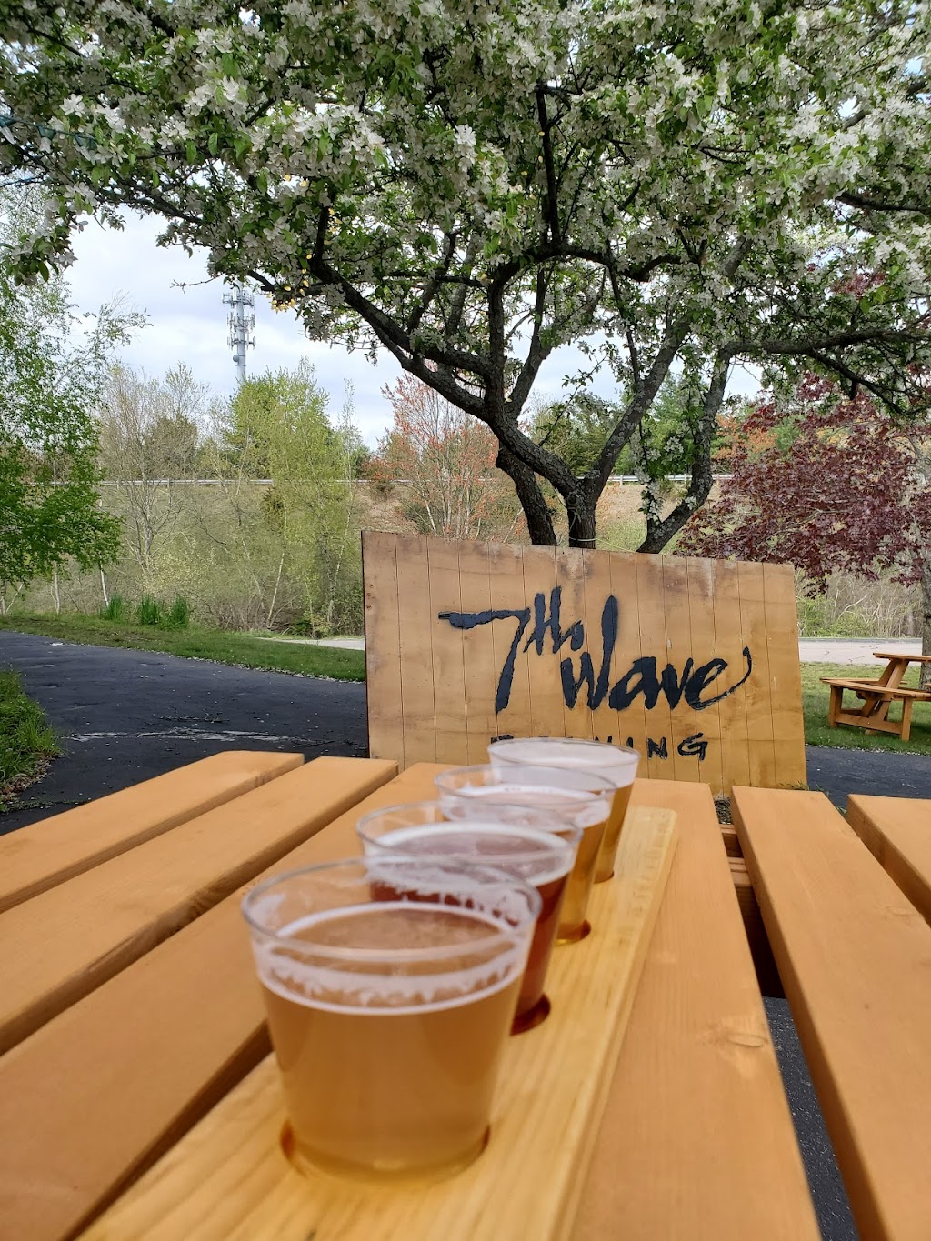 7th Wave Brewing | 120 N Meadows Rd, Medfield, MA 02052, USA | Phone: (508) 906-6007