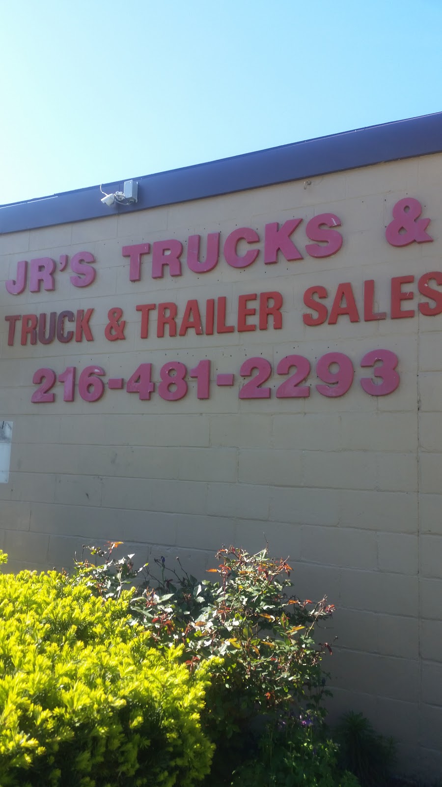 JRs Trucks and Parts | 16606 S Waterloo Rd, Cleveland, OH 44110, USA | Phone: (216) 481-2293