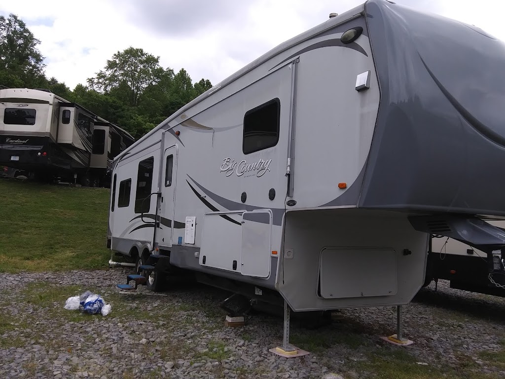 State Line Campground, LLC | Cliff Rd, Blacksville, WV 26590, USA | Phone: (304) 376-5970