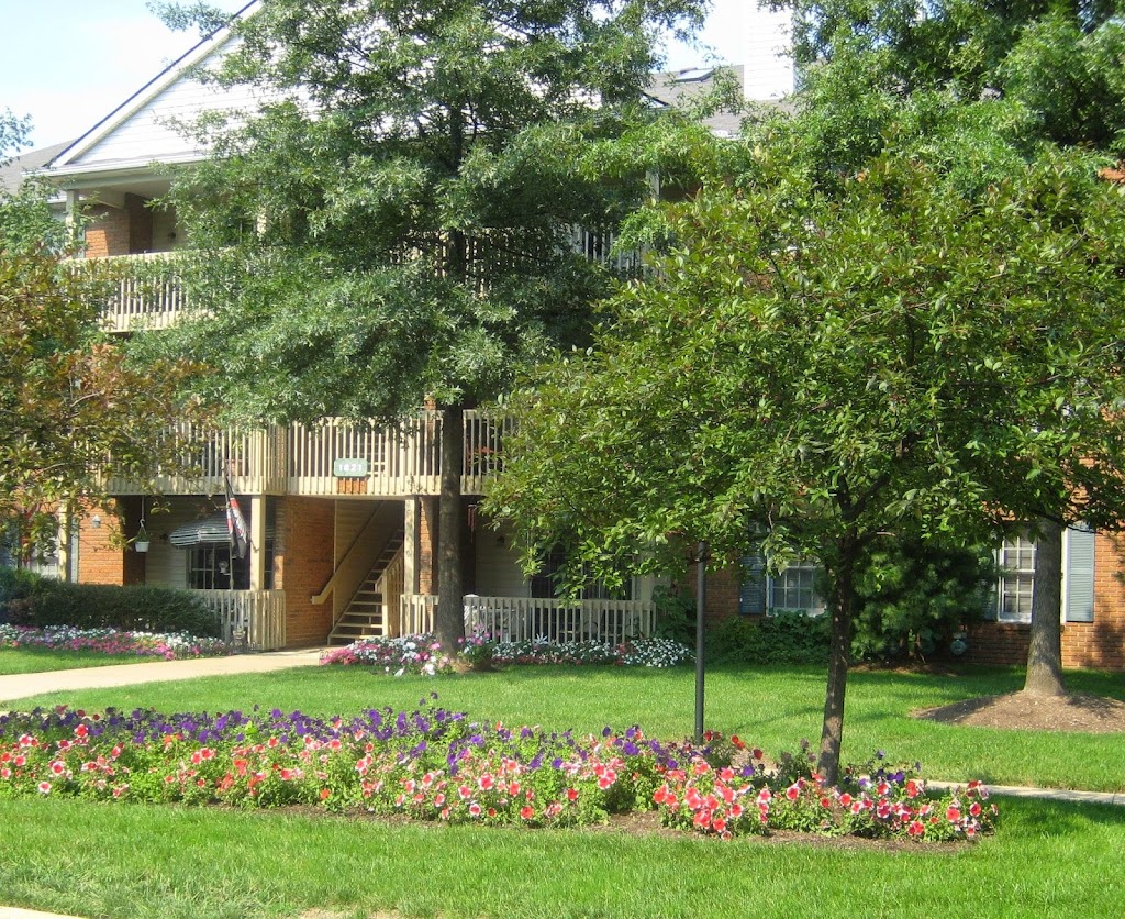 Yorkshire Woods Apartments and Townhomes | 1305 Buckingham Gate Blvd, Cuyahoga Falls, OH 44221, USA | Phone: (330) 928-4949