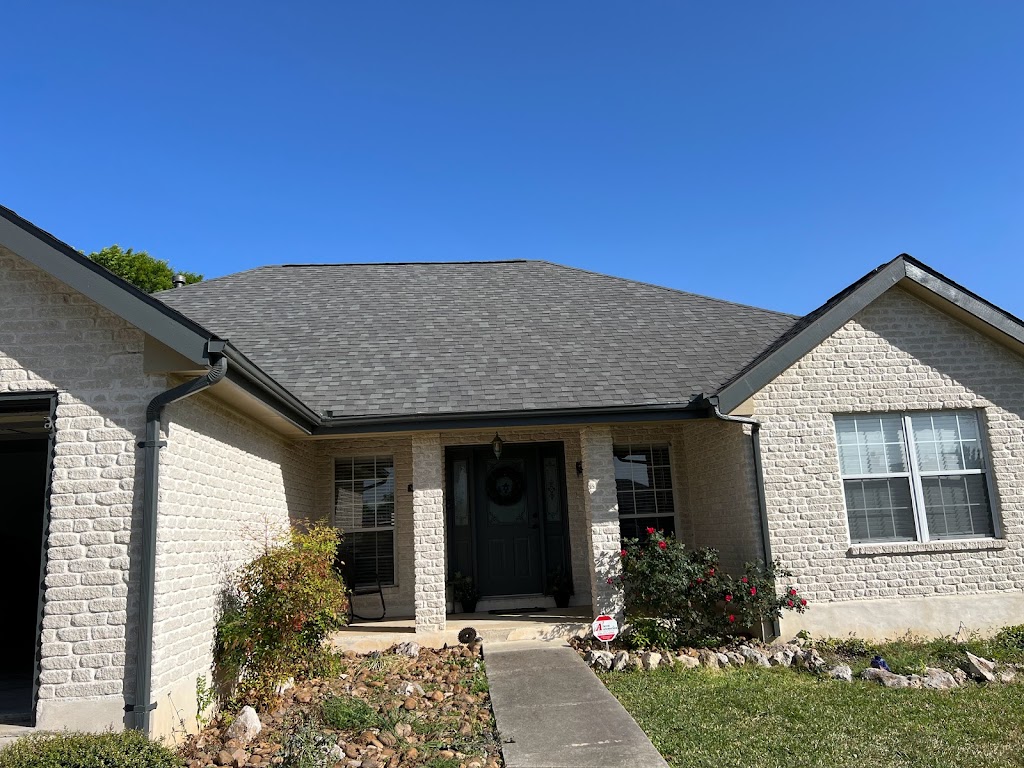 Radiant Roofing | 5130 S I-35, New Braunfels, TX 78132 | Phone: (830) 620-7663