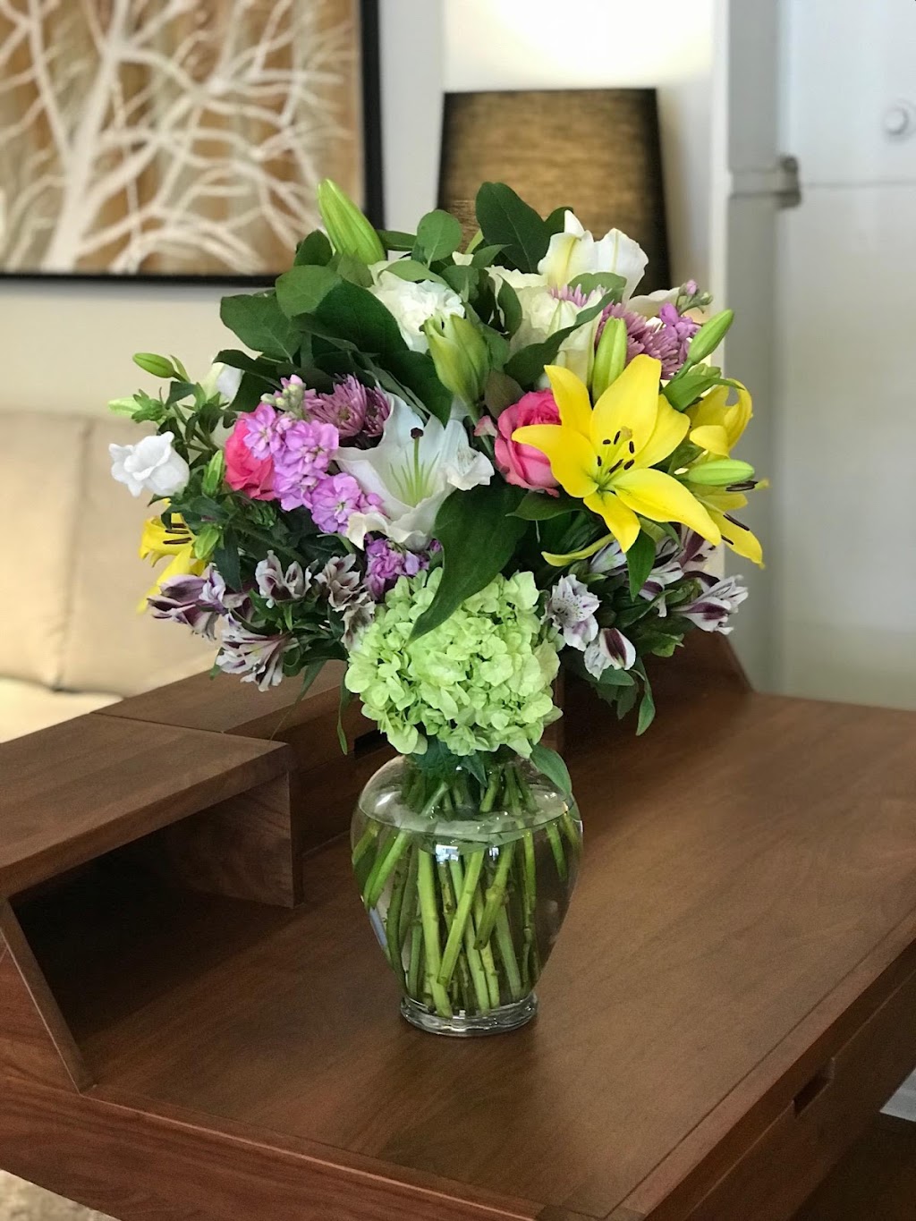 Fabulous Flowers & Gifts | 1155 Glen Ellyn Rd, Glendale Heights, IL 60139, USA | Phone: (630) 366-0596