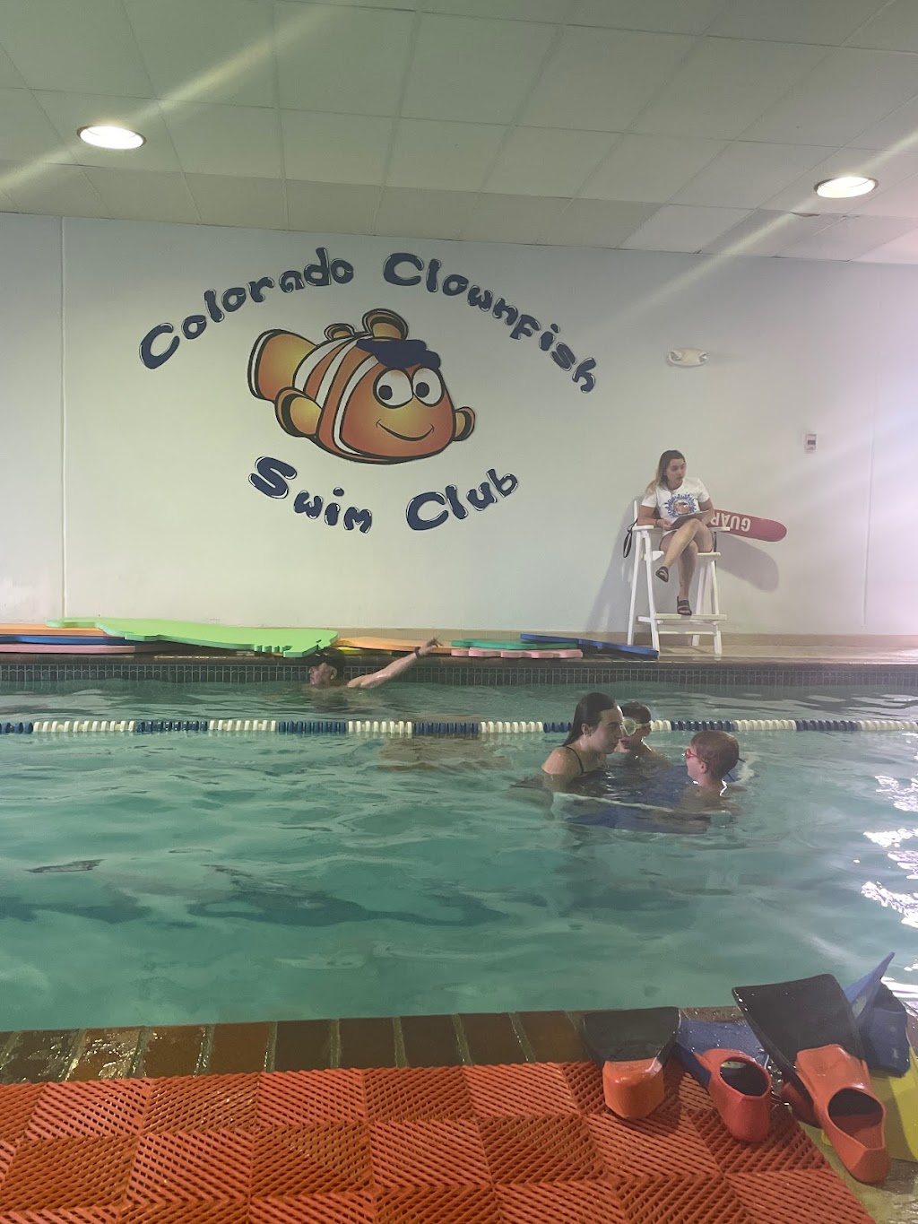 Colorado Clownfish Swim Club | 8310 W Coal Mine Ave, Littleton, CO 80123, USA | Phone: (303) 972-6200