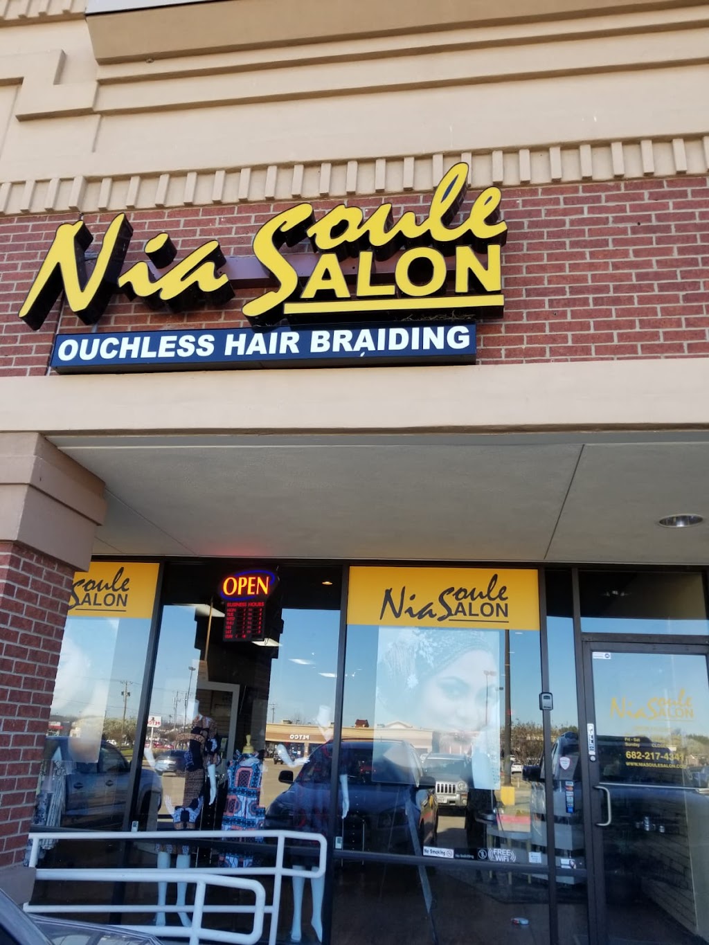 Nia Soule Salon | 2101 W Harwood Rd, Euless, TX 76039, USA | Phone: (682) 217-4341