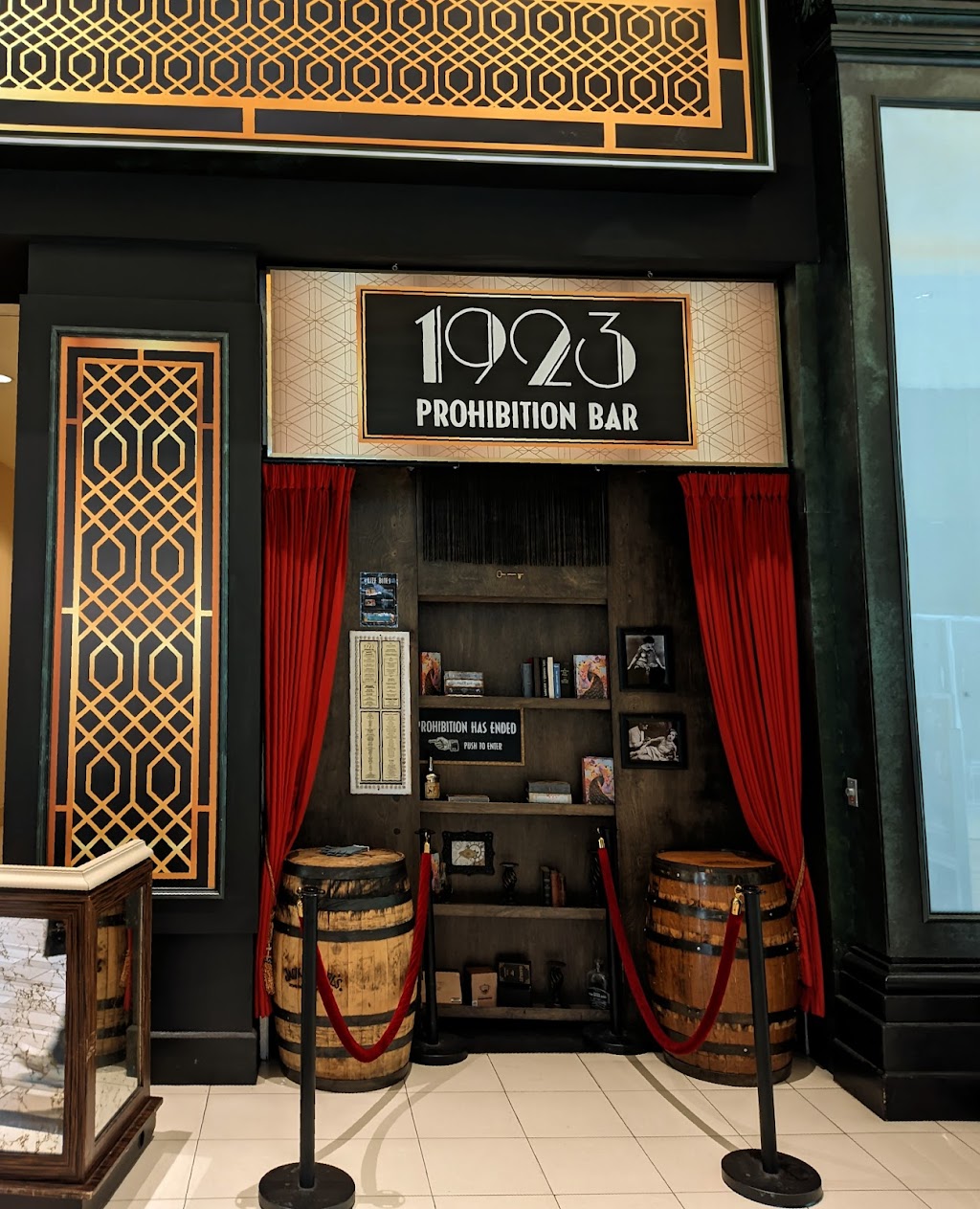 1923 Prohibition Bar | 3930 Las Vegas Blvd S #101, Las Vegas, NV 89119, USA | Phone: (702) 740-5800