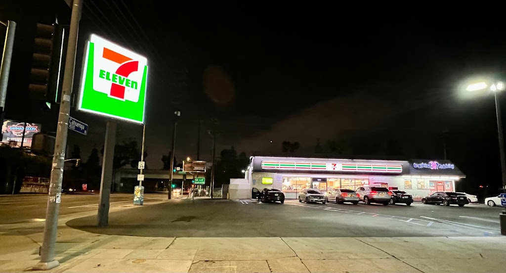 7-Eleven | 10565 Riverside Dr, North Hollywood, CA 91602, USA | Phone: (818) 763-3046