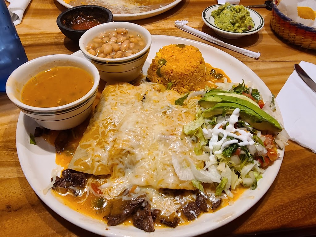 El Tequileno family Mexican restaurant | 15900 W Colfax Ave, Golden, CO 80401, USA | Phone: (303) 384-3578