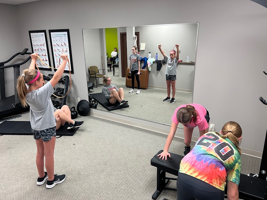 SheStrength by Anna Woods Fitness | 4516 N Kent Rd, Buhler, KS 67522, USA | Phone: (620) 877-7503