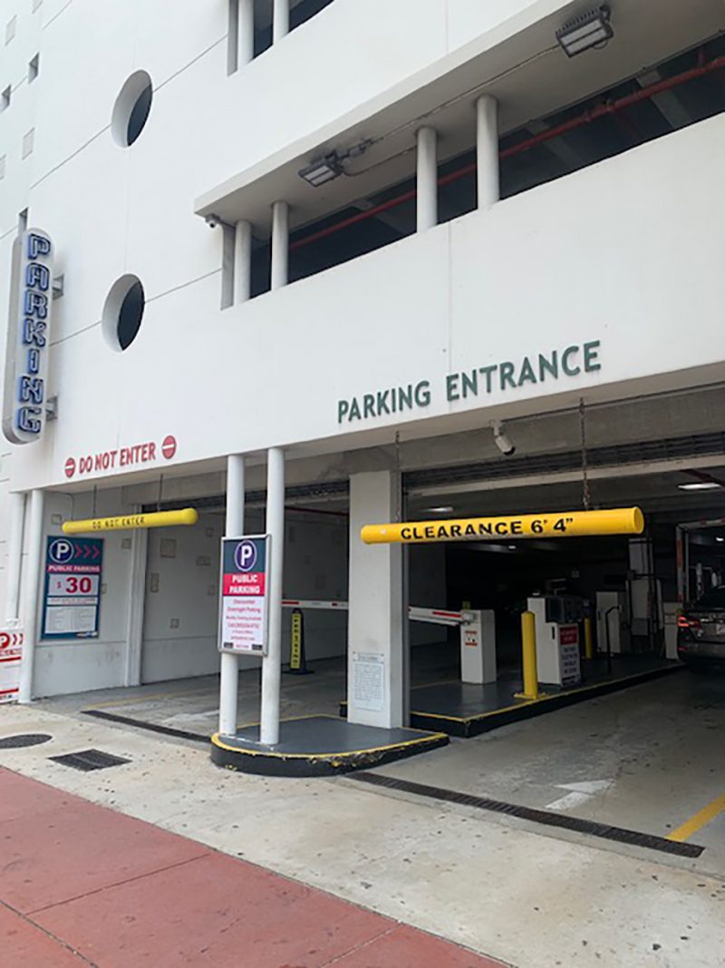 Pelican Garage Parking - ParkChirp | 1041 Collins Ave, Miami Beach, FL 33139, USA | Phone: (305) 534-9752