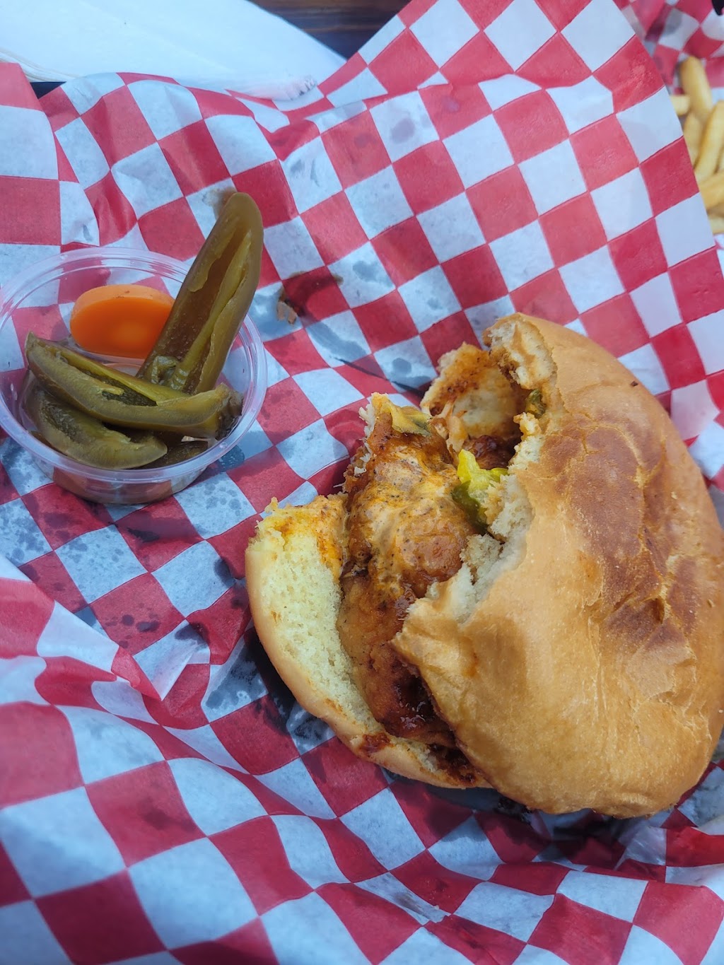 Tommys Burger | CALLE BENITO JUAREZ 64 ESQUINA. AV. EMILIANO ZAPATA PRIMO TAPIA PARTE, C. Benito Juarez 64, El Paraíso, 22740 Primo Tapia, B.C., Mexico | Phone: 661 112 5514