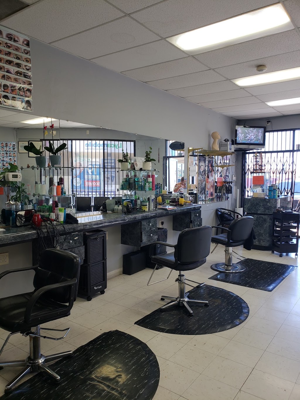 Family Hair Salon | 313 S McDonnell Ave #1833, Los Angeles, CA 90022, USA | Phone: (323) 264-4200