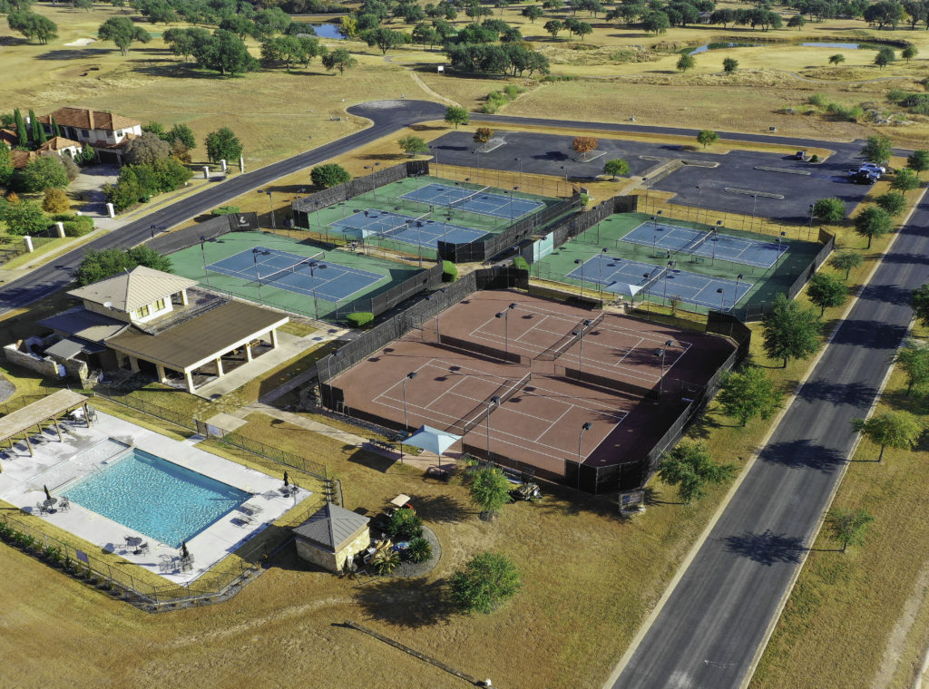 Lakecliff Racquet Club | 25609 Kahala Sunset Ct, Spicewood, TX 78669 | Phone: (512) 348-8804