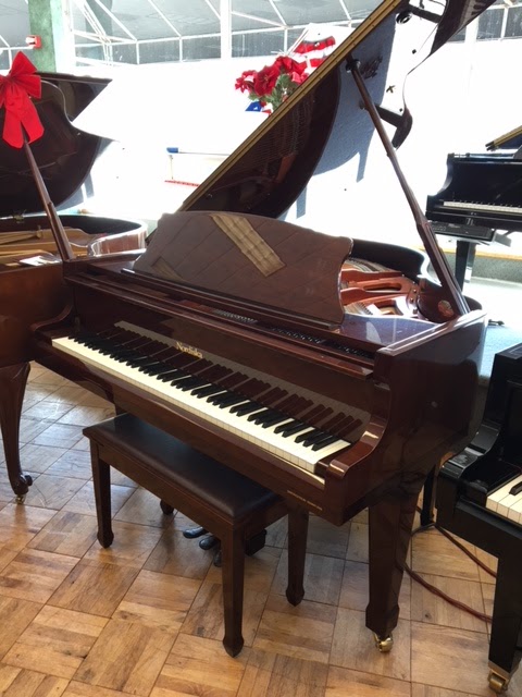 Frank & Camilles Piano Superstore | 214 Glen Cove Rd, Carle Place, NY 11514, USA | Phone: (516) 333-2811