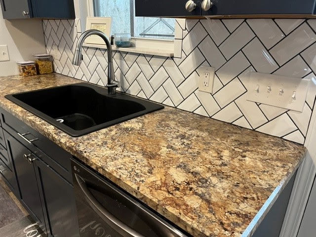 Great American Countertop Company | 26 Holiday Dr, Collinsville, IL 62234, USA | Phone: (618) 954-1182