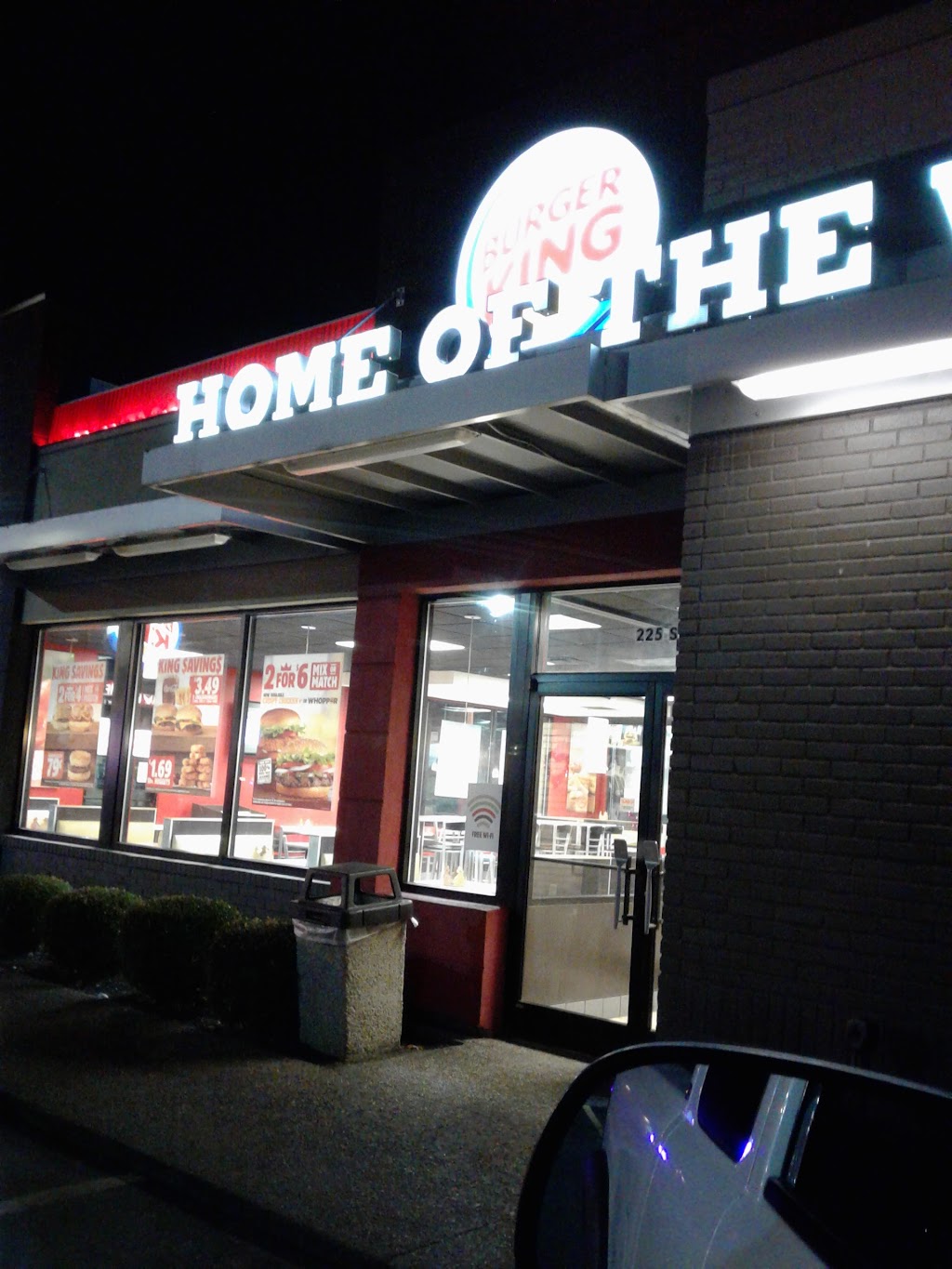 Burger King | 225 S Dixie Blvd, Radcliff, KY 40160, USA | Phone: (270) 351-5116