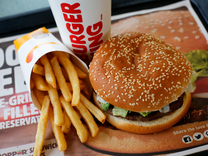 Burger King | 1230 S Madera Ave, Madera, CA 93637, USA | Phone: (559) 416-8528