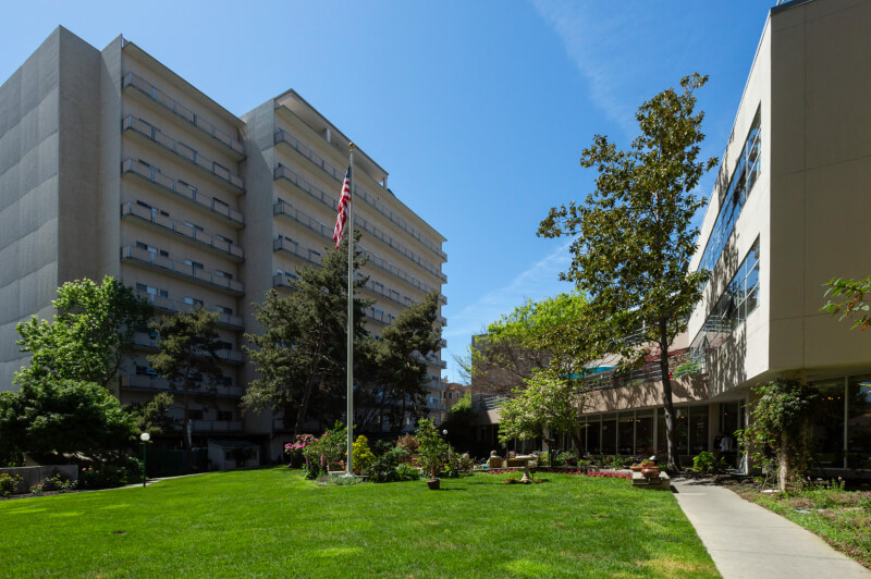 Piedmont Gardens | 110 41st St, Oakland, CA 94611, USA | Phone: (510) 597-6700