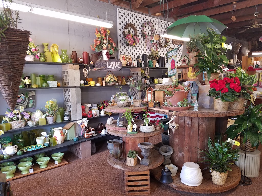 Little Flower Shop | 616 High St., Delano, CA 93215, USA | Phone: (661) 725-2541