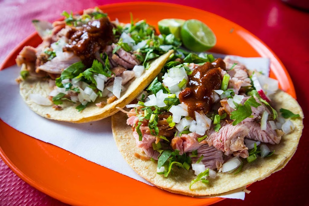 Carnitas auténticas de morelia | Av. Del Fuerte 15731, Campestre Murua, 22455 Tijuana, B.C., Mexico | Phone: 664 746 2482