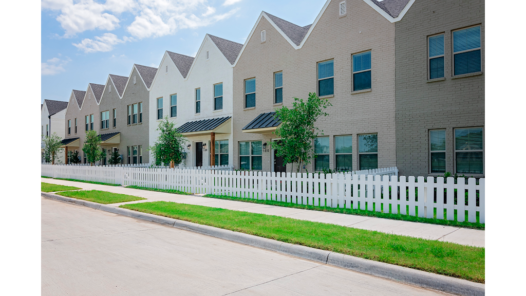 The Townhomes at Bluebonnet Trails Apartments | 168 Verbena Dr, Waxahachie, TX 75165, USA | Phone: (469) 309-5510