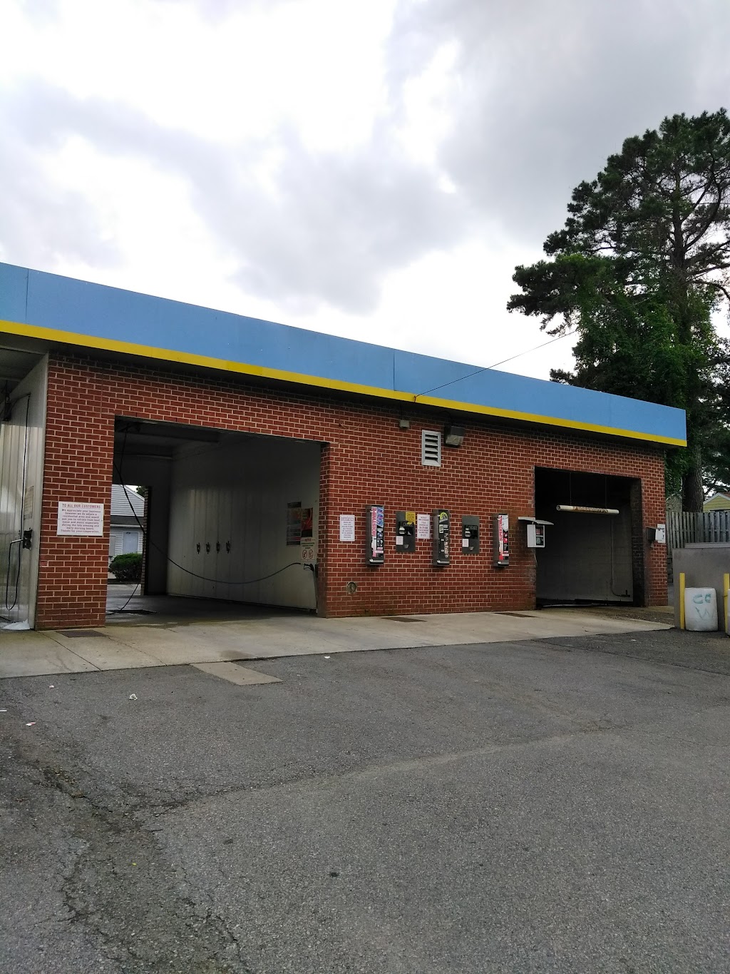 Jerrys 23 Car Wash | 3224 Boulevard, Colonial Heights, VA 23834, USA | Phone: (804) 379-3969