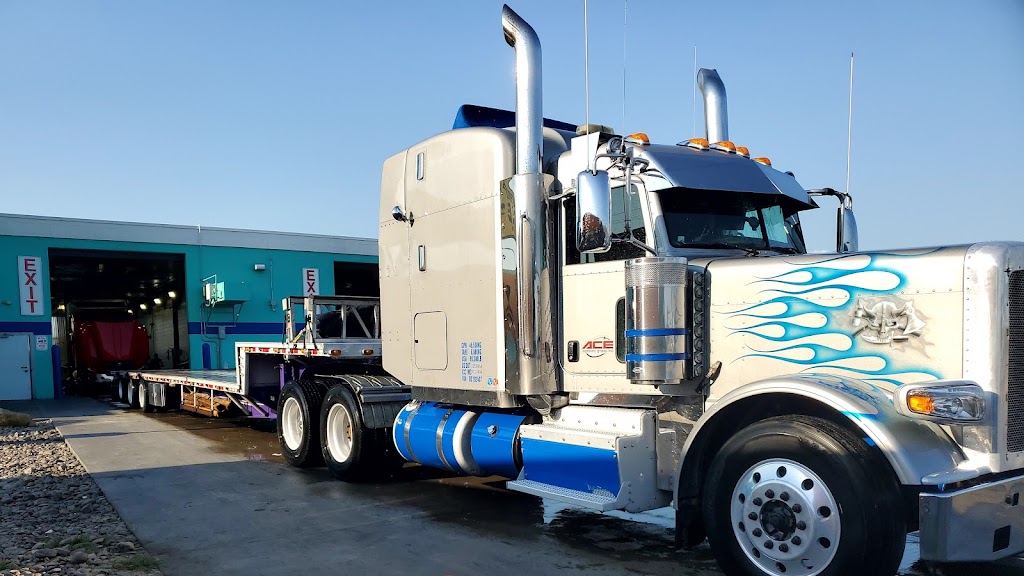 Blue Beacon Truck Wash of Laredo, TX | 1020 Beltway Parkway I-35 South Bound Exit 13, Laredo, TX 78045, USA | Phone: (956) 436-5416