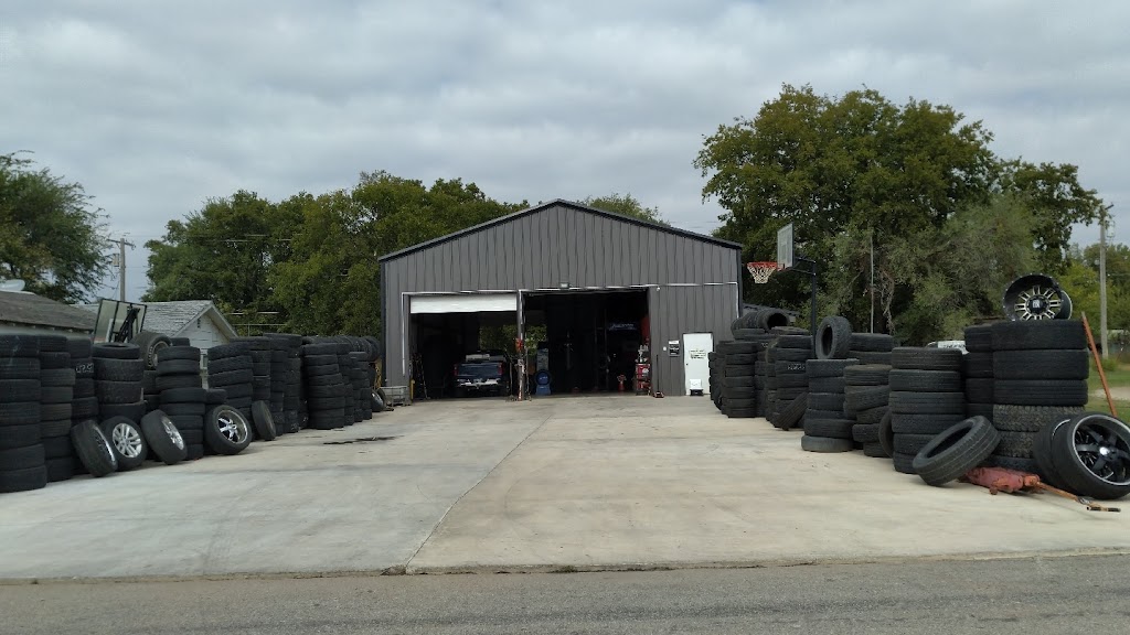 LOS BROTHERS NEW AND USED TIRES | 417 W Ash St, Lexington, OK 73051, USA | Phone: (405) 464-9563