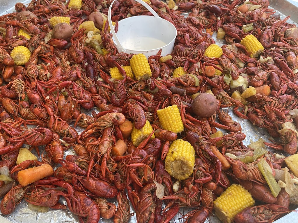 Crawfish MAX | 3480 Airport Dr, Diamondhead, MS 39525, USA | Phone: (228) 223-0102