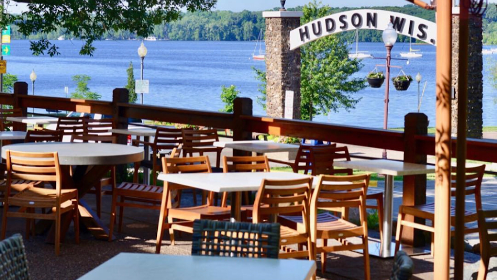 Pier 500 | 500 1st St, Hudson, WI 54016, USA | Phone: (715) 386-5504