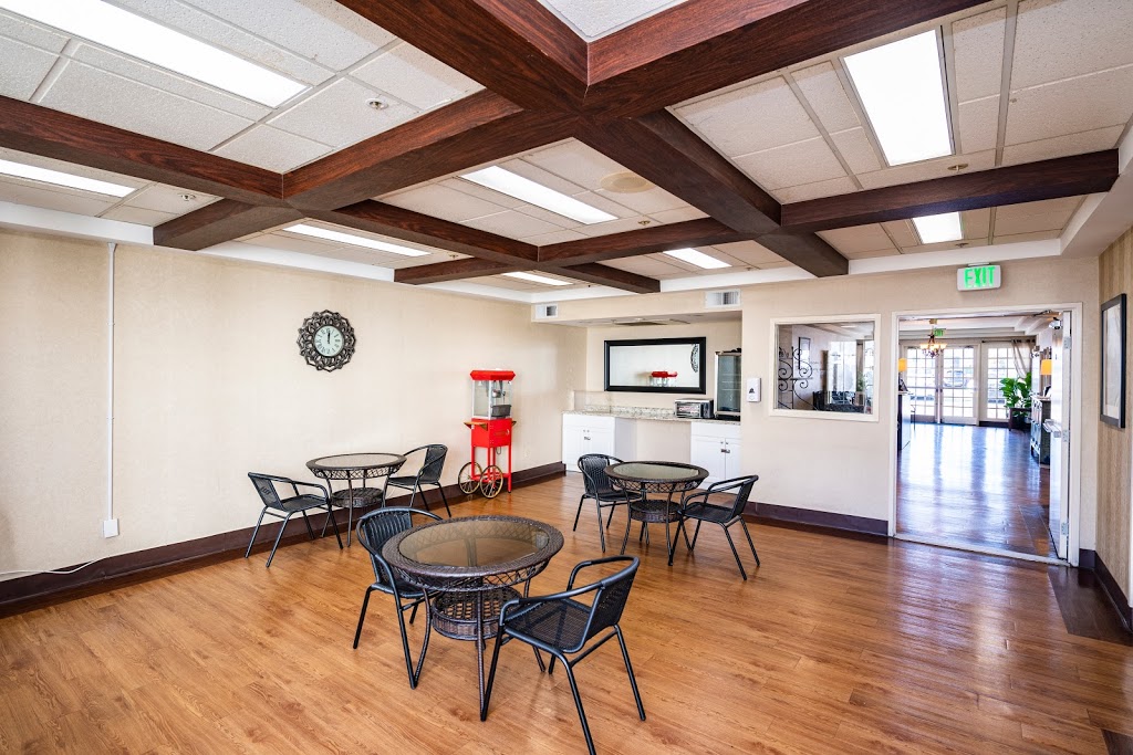 Park Regency Retirement Center | 1750 W La Habra Blvd, La Habra, CA 90631, USA | Phone: (714) 441-1164