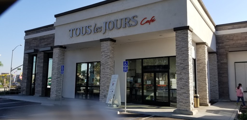 TOUS les JOURS | 13359 South St, Cerritos, CA 90703, USA | Phone: (562) 210-8240