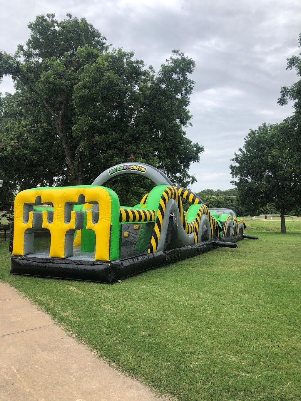 Jump Around Party Rentals | 3616 Bass Loop, Round Rock, TX 78665, USA | Phone: (512) 294-2221