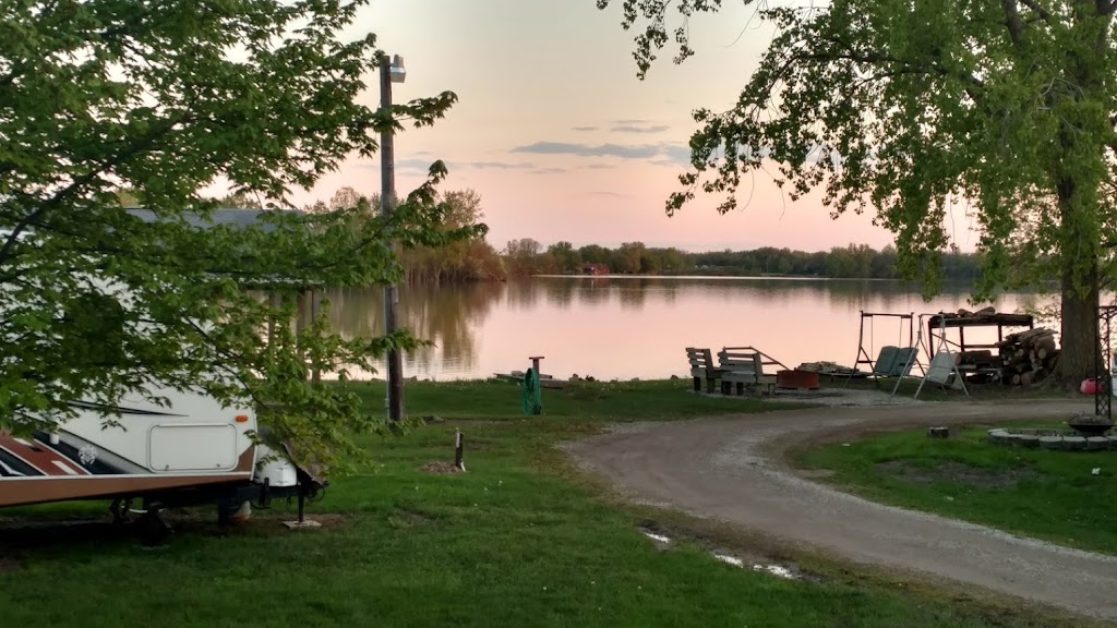 Harbor Landing Campground | 7490 W Harbor Rd, Port Clinton, OH 43452, USA | Phone: (419) 898-3402