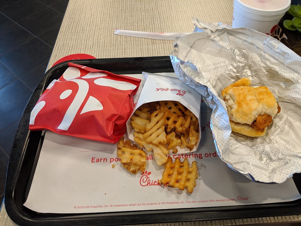 Chick-fil-A | 1505 N Collins St, Arlington, TX 76011, USA | Phone: (817) 548-7700