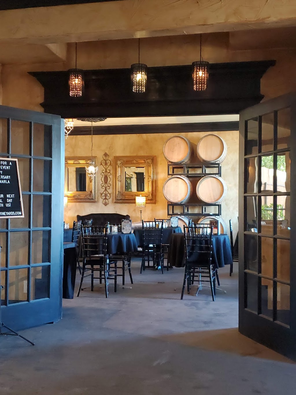 Firelight Vineyards | 103 N Lee St, Valley View, TX 76272, USA | Phone: (940) 726-1024