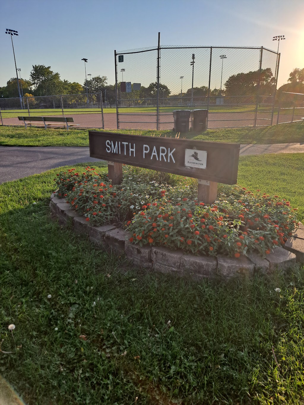 Smith Park | 8155 Park Ave S, Bloomington, MN 55420, USA | Phone: (952) 563-8700