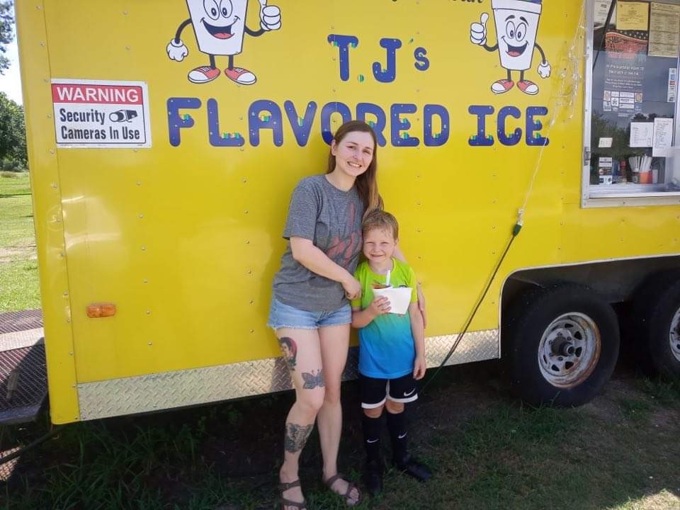 Tj’s Flavored Ice | 120 Arrowhead Dr, Smithville, TX 78957, USA | Phone: (936) 228-9599