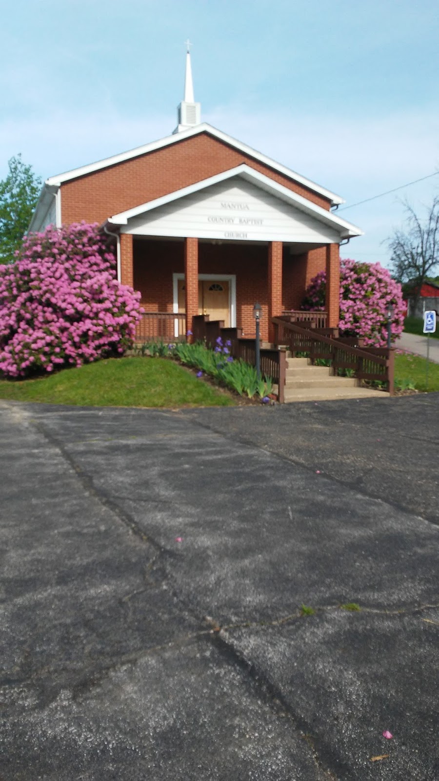 Mantua Country Baptist Church | 12385 Chamberlain Rd, Aurora, OH 44202, USA | Phone: (330) 562-6600