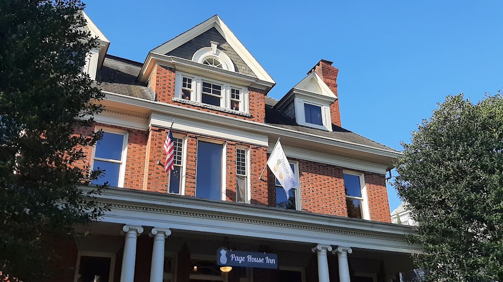 Page House Inn | 323 Fairfax Ave, Norfolk, VA 23507 | Phone: (757) 625-5033