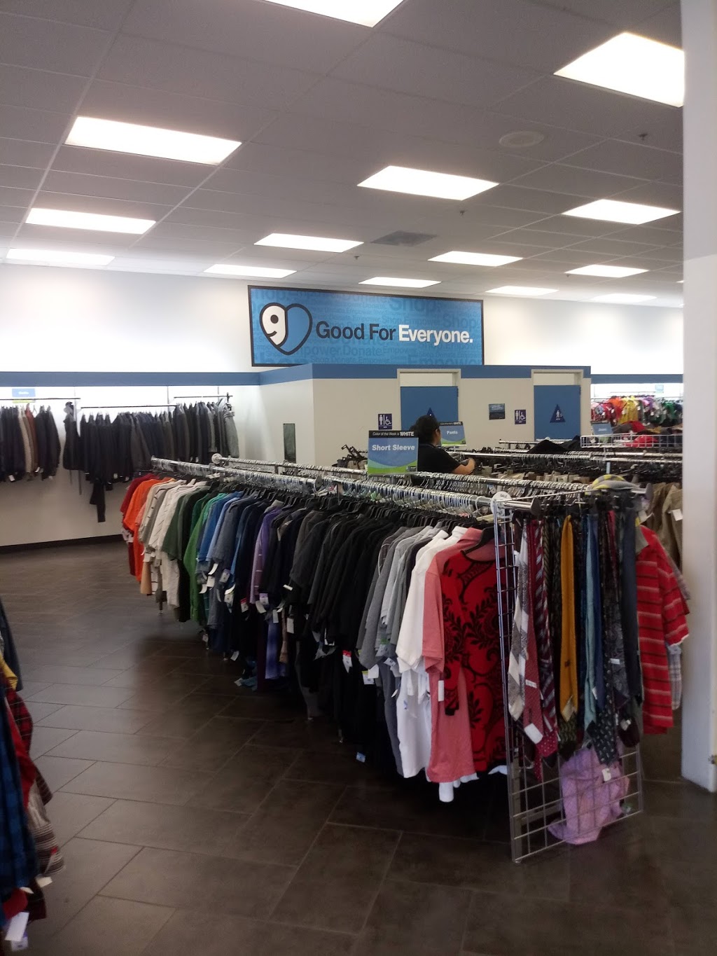 Goodwill Southern California Store & Donation Center | 31660 Grape St Unit 2, Lake Elsinore, CA 92532, USA | Phone: (951) 471-6184