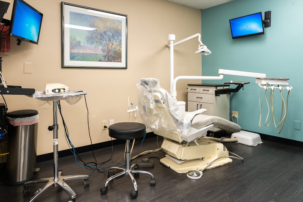 Smile Dental Clinics | 7102 W Thomas Rd, Phoenix, AZ 85033, USA | Phone: (623) 235-8195
