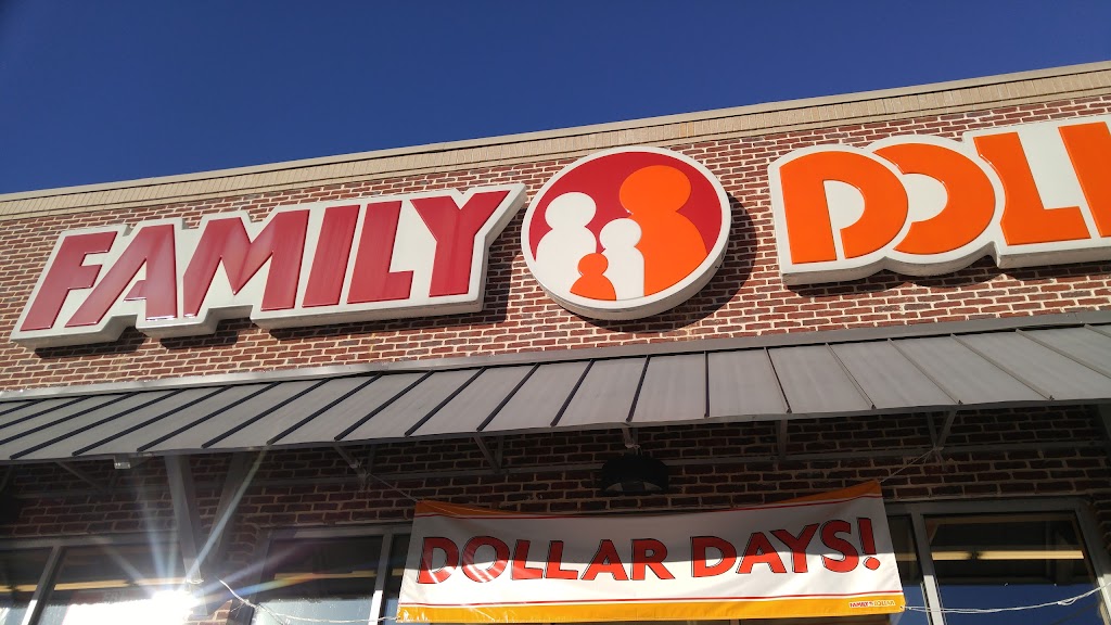 Family Dollar | 2005 West St #16, Newnan, GA 30263, USA | Phone: (678) 633-6512