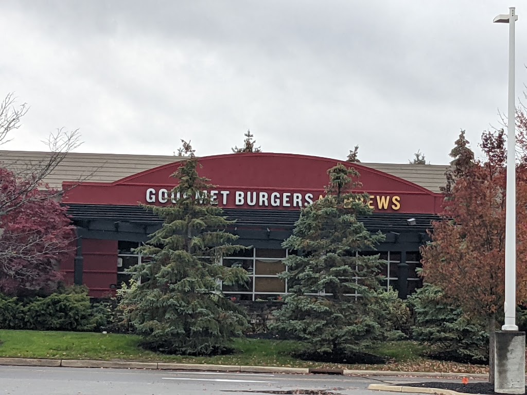 Red Robin Gourmet Burgers and Brews | 35858 Detroit Rd, Avon, OH 44011, USA | Phone: (440) 937-0260