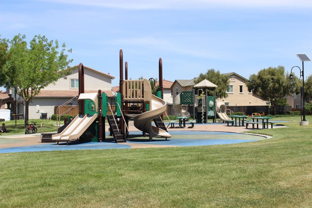 Crescent Park | 15980 Crescent Park Cir, Lathrop, CA 95330, USA | Phone: (209) 941-7370